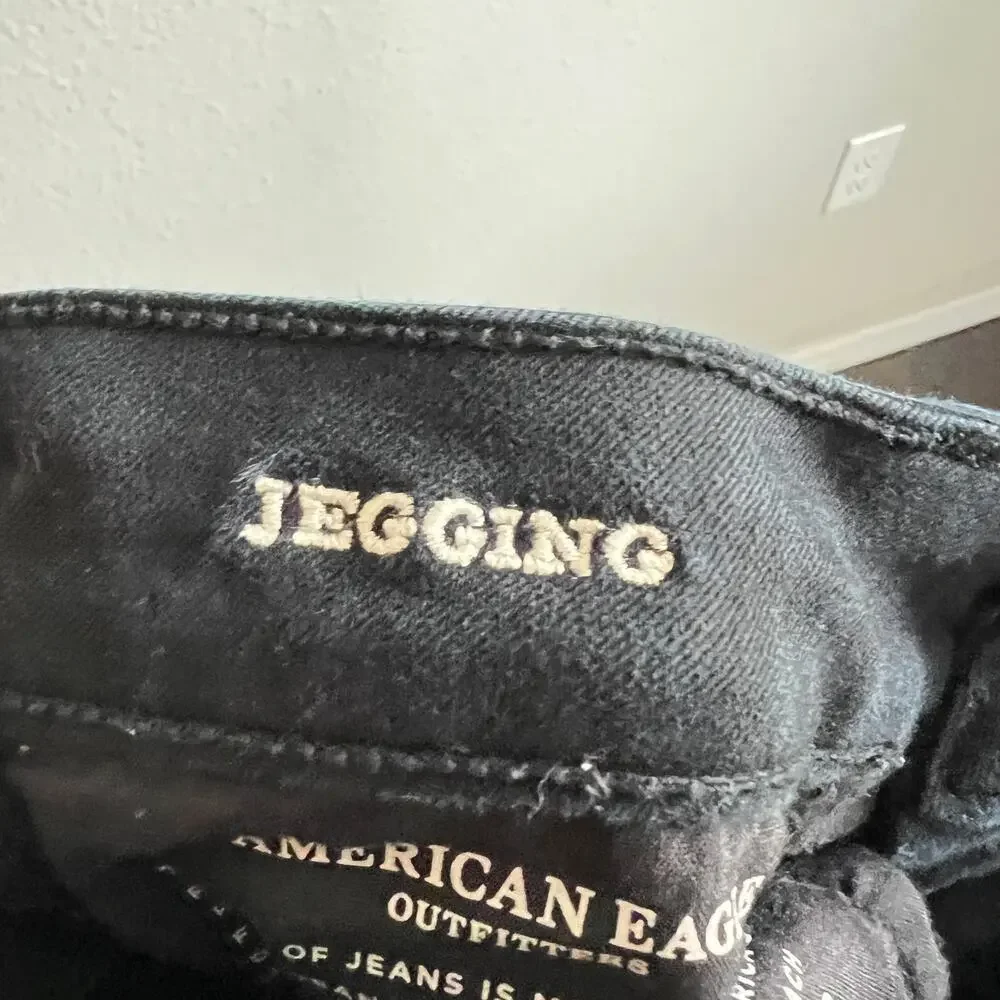 American Eagle Black Mid Rise Jegging Jeans Women's 4 Super Stretch Skinny